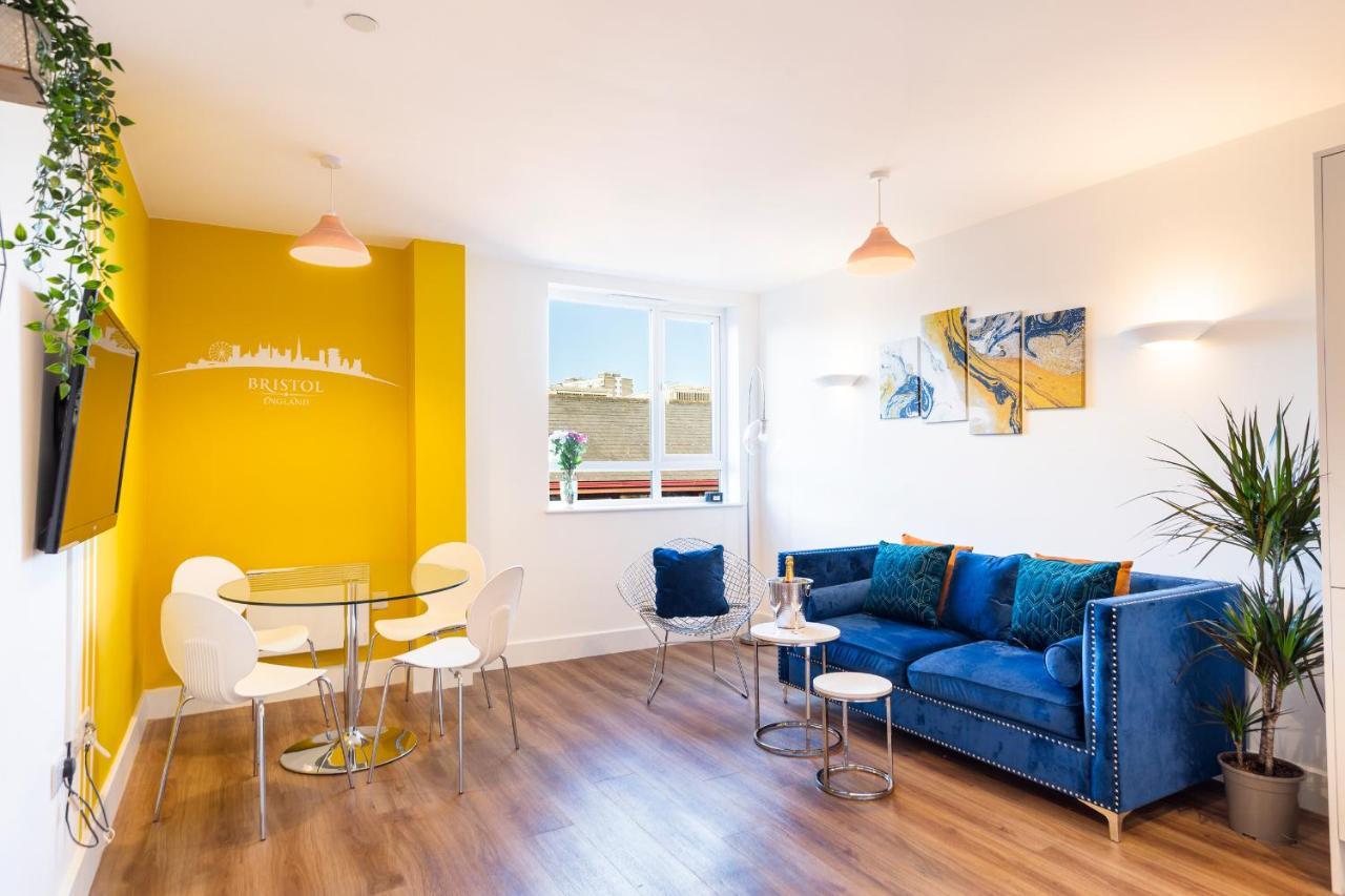 City Centre - Free Parking - Stylish 2 Bedroom Apartment Bristol Exterior foto
