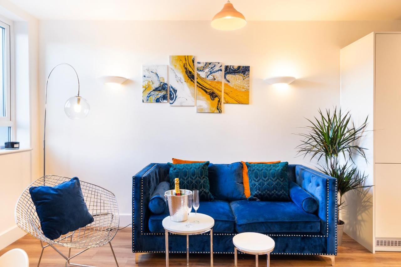 City Centre - Free Parking - Stylish 2 Bedroom Apartment Bristol Exterior foto